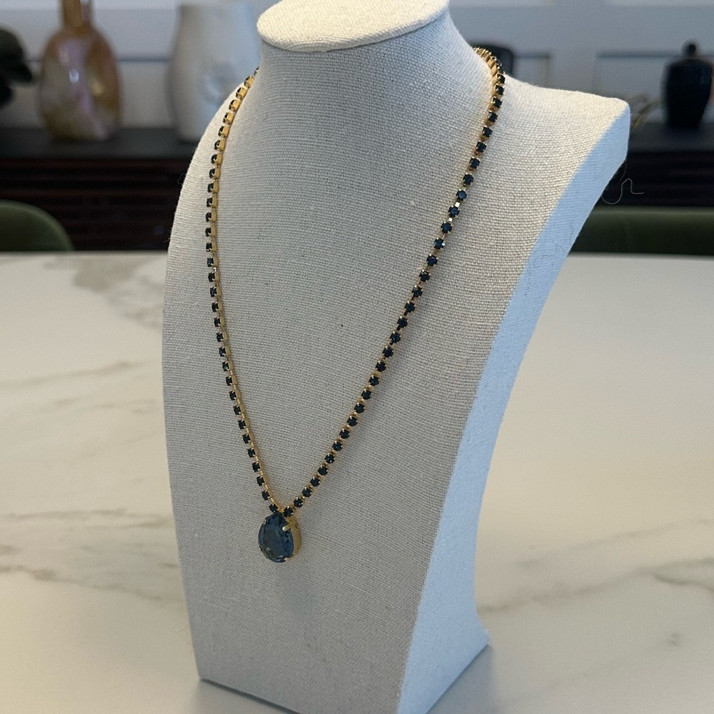 TOVA - Montana Blue Crystal Pendant Necklace on Crystal Chain in Gold Plating - Picture 10 of 14
